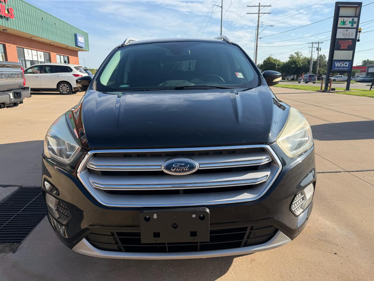 Ford Escape Titanium 4WD 2018