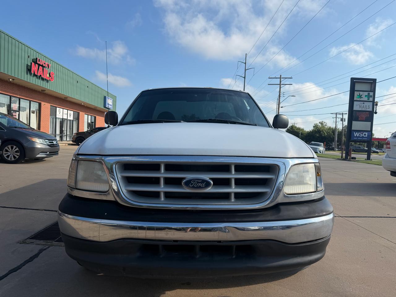 Ford F-150 WS Reg. Cab Long Bed 2WD 1999