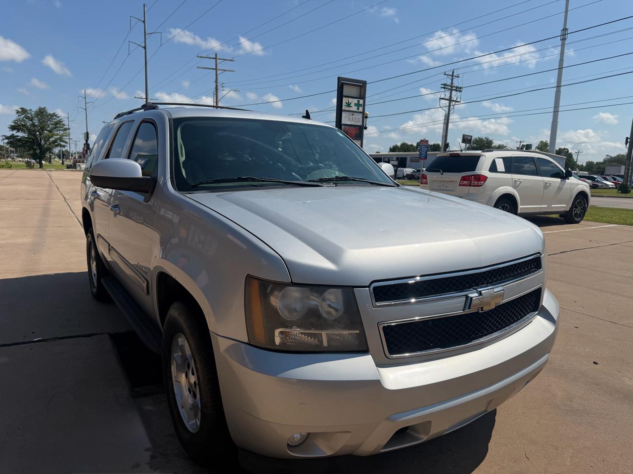 Chevrolet Tahoe LT 2WD 2011