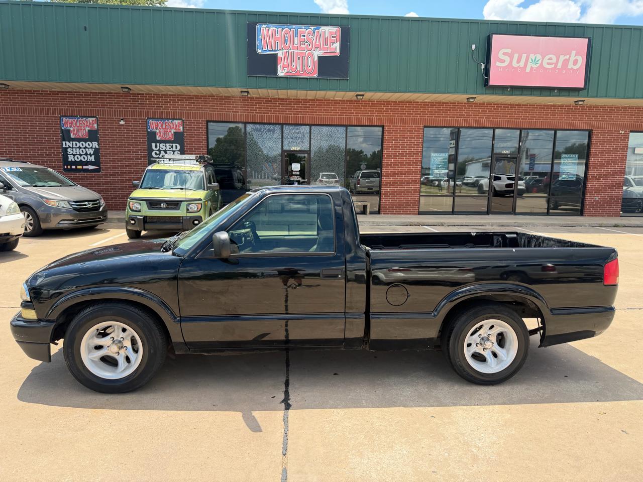Chevrolet S10 Pickup Reg. Cab Short Bed 2WD 1998