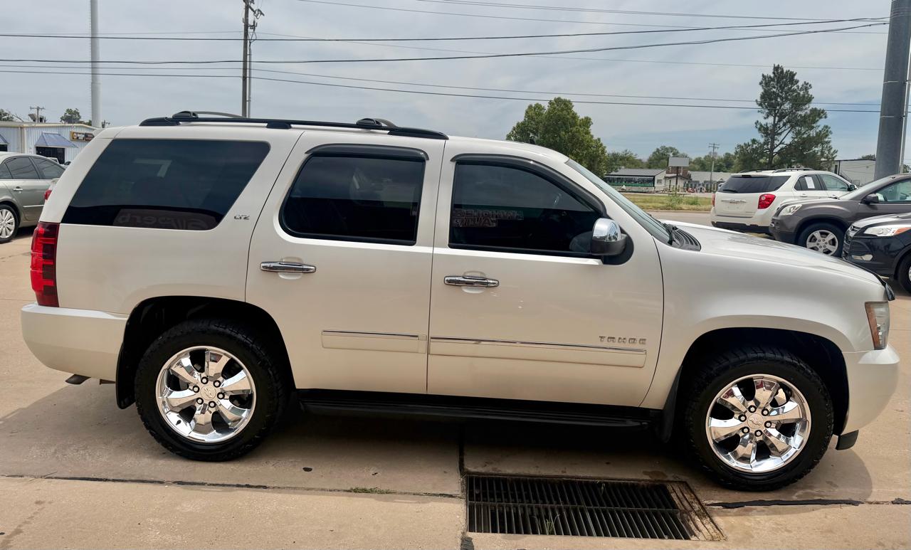 Chevrolet Tahoe LTZ 4WD 2012