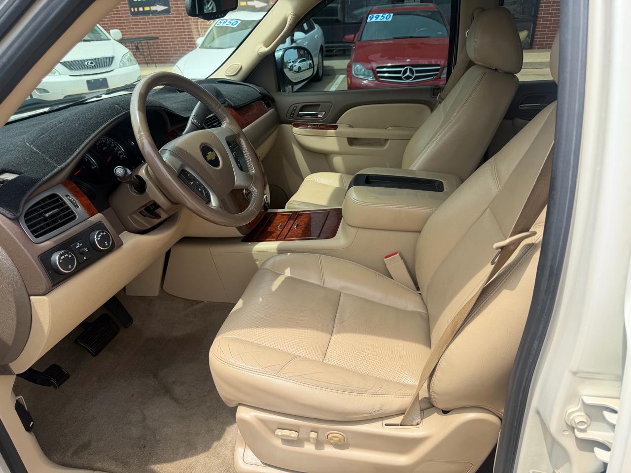 Chevrolet Tahoe LTZ 4WD 2012