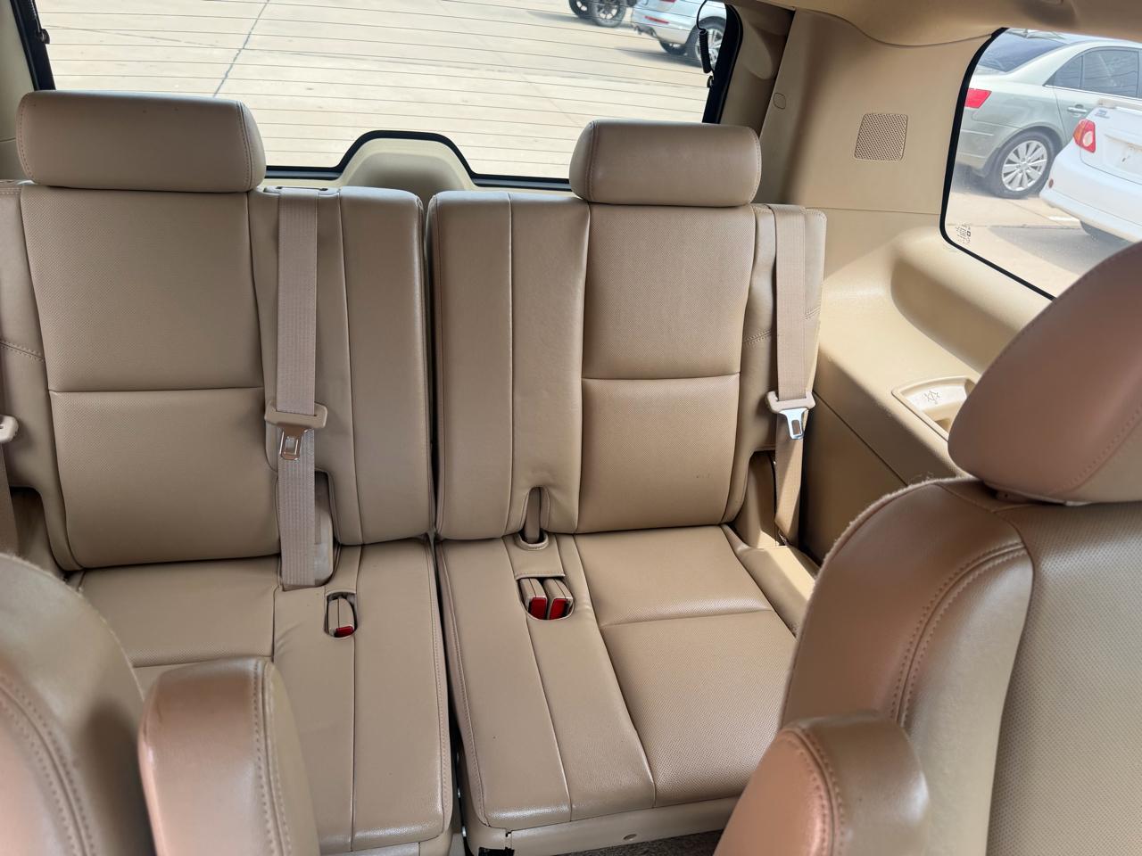 Chevrolet Tahoe LTZ 4WD 2012