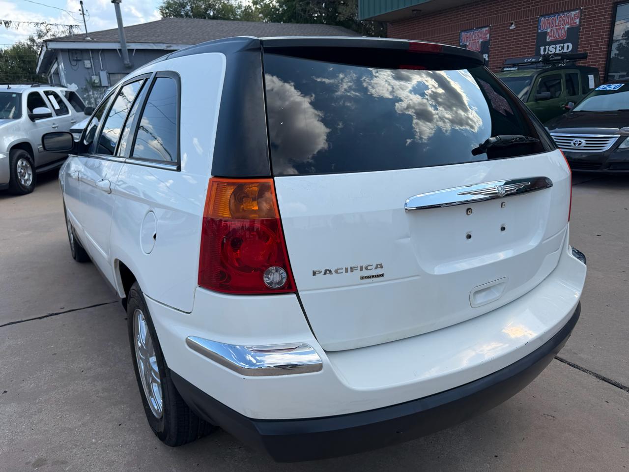 Chrysler Pacifica Touring AWD 2006