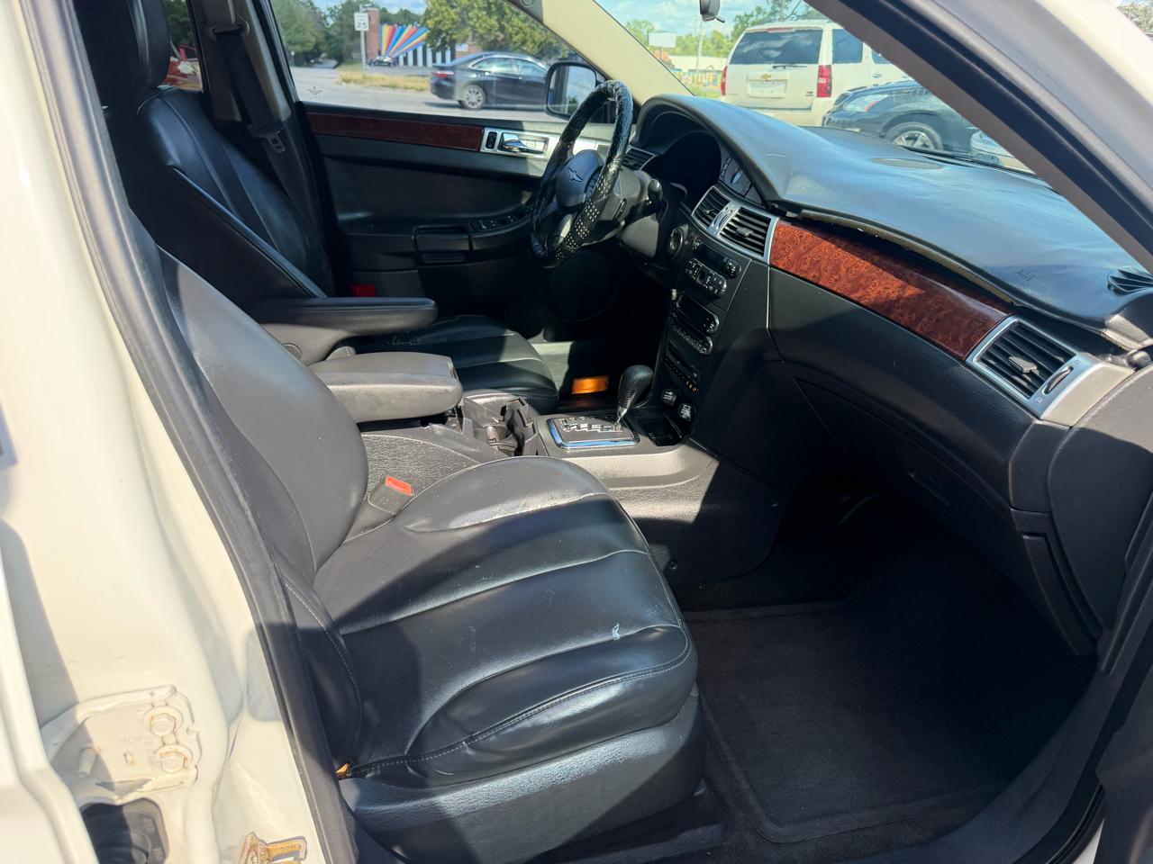 Chrysler Pacifica Touring AWD 2006