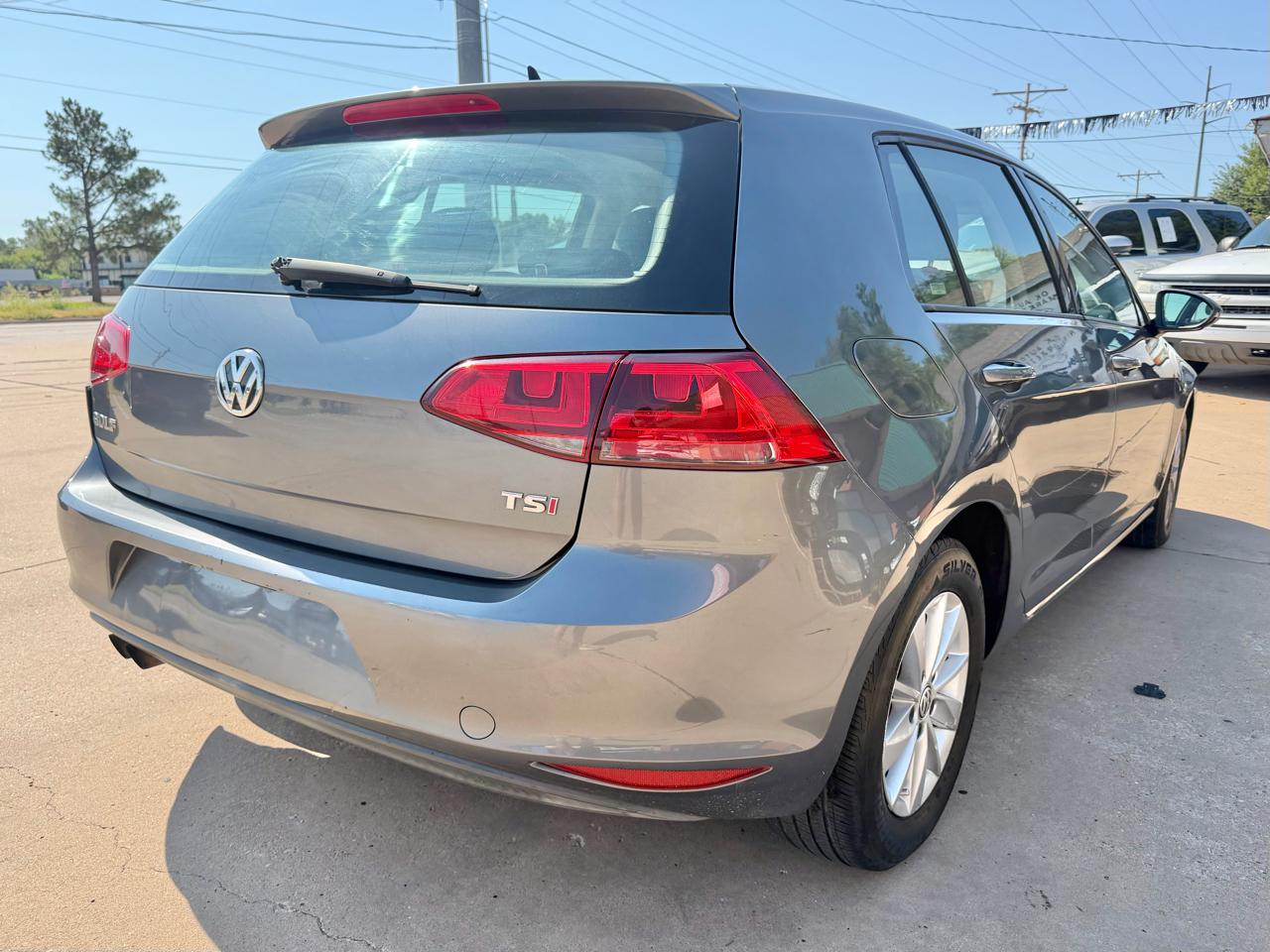 Volkswagen Golf TSI S 6A 2015