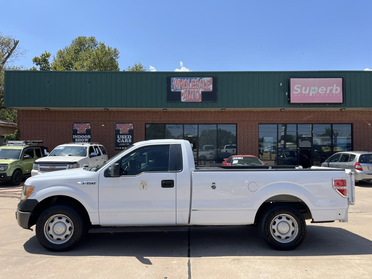 Ford F-150 XL 8-ft. Bed 2WD 2014