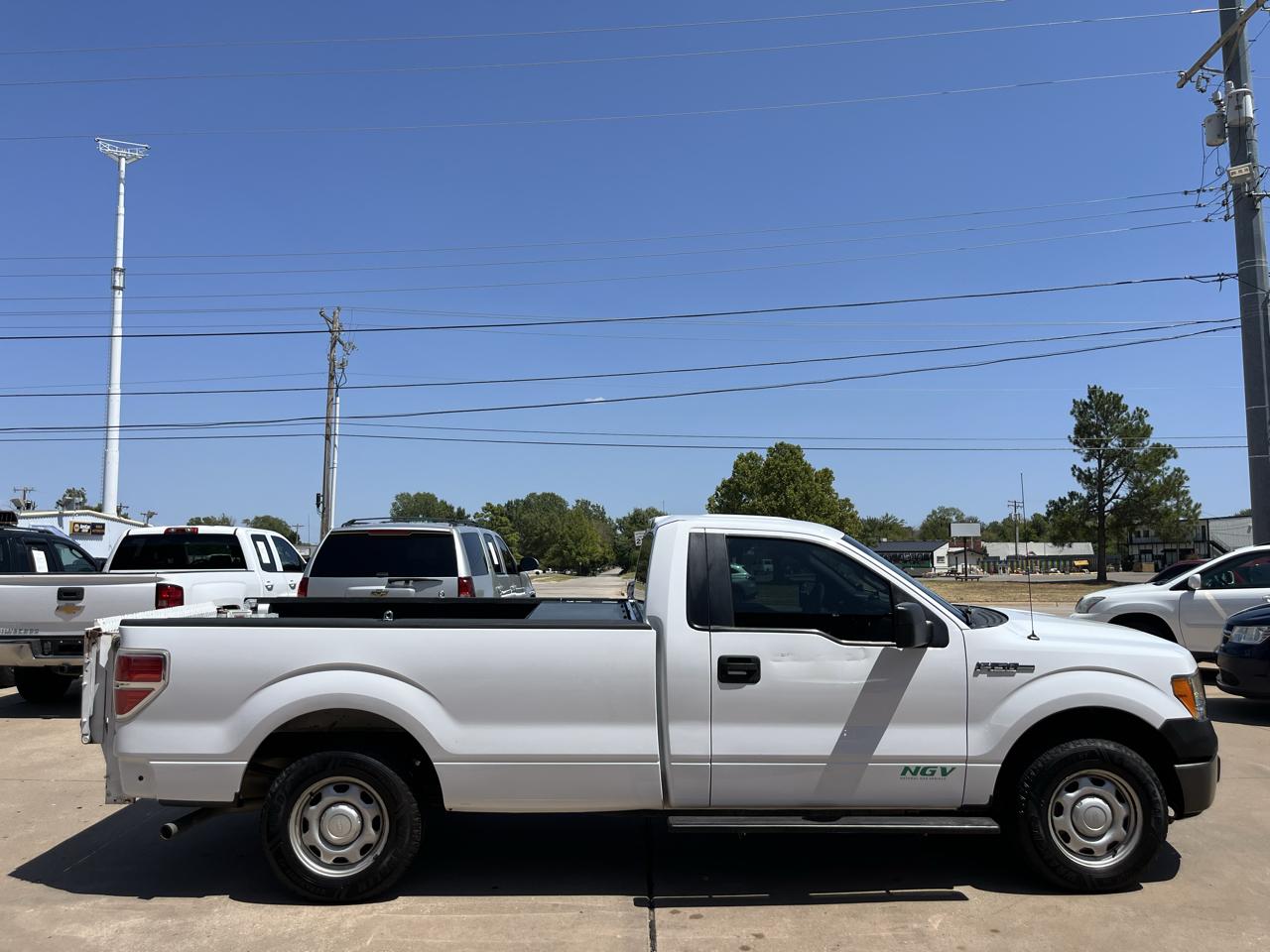 Ford F-150 XL 8-ft. Bed 2WD 2014