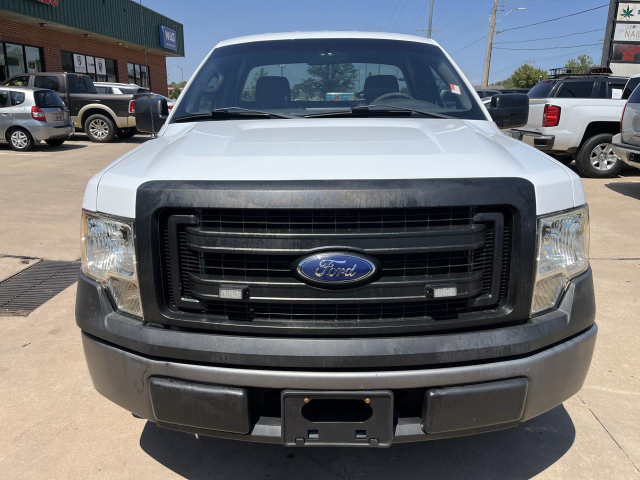 Ford F-150 XL 8-ft. Bed 2WD 2014