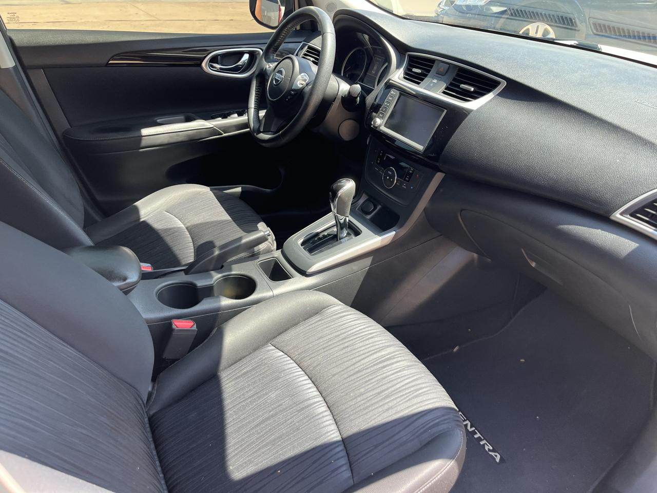 Nissan Sentra S CVT 2019