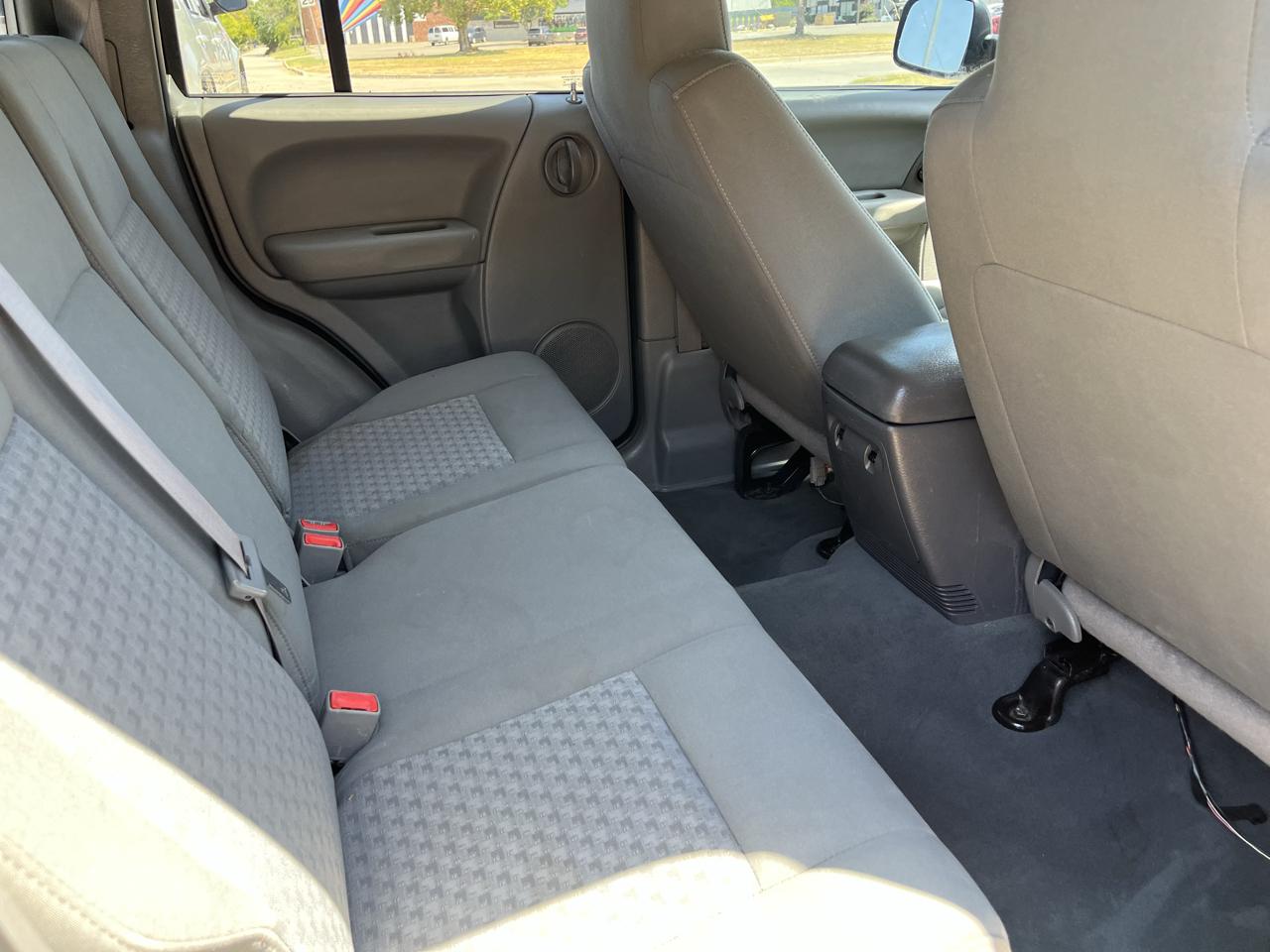 Jeep Liberty Sport 4WD 2005