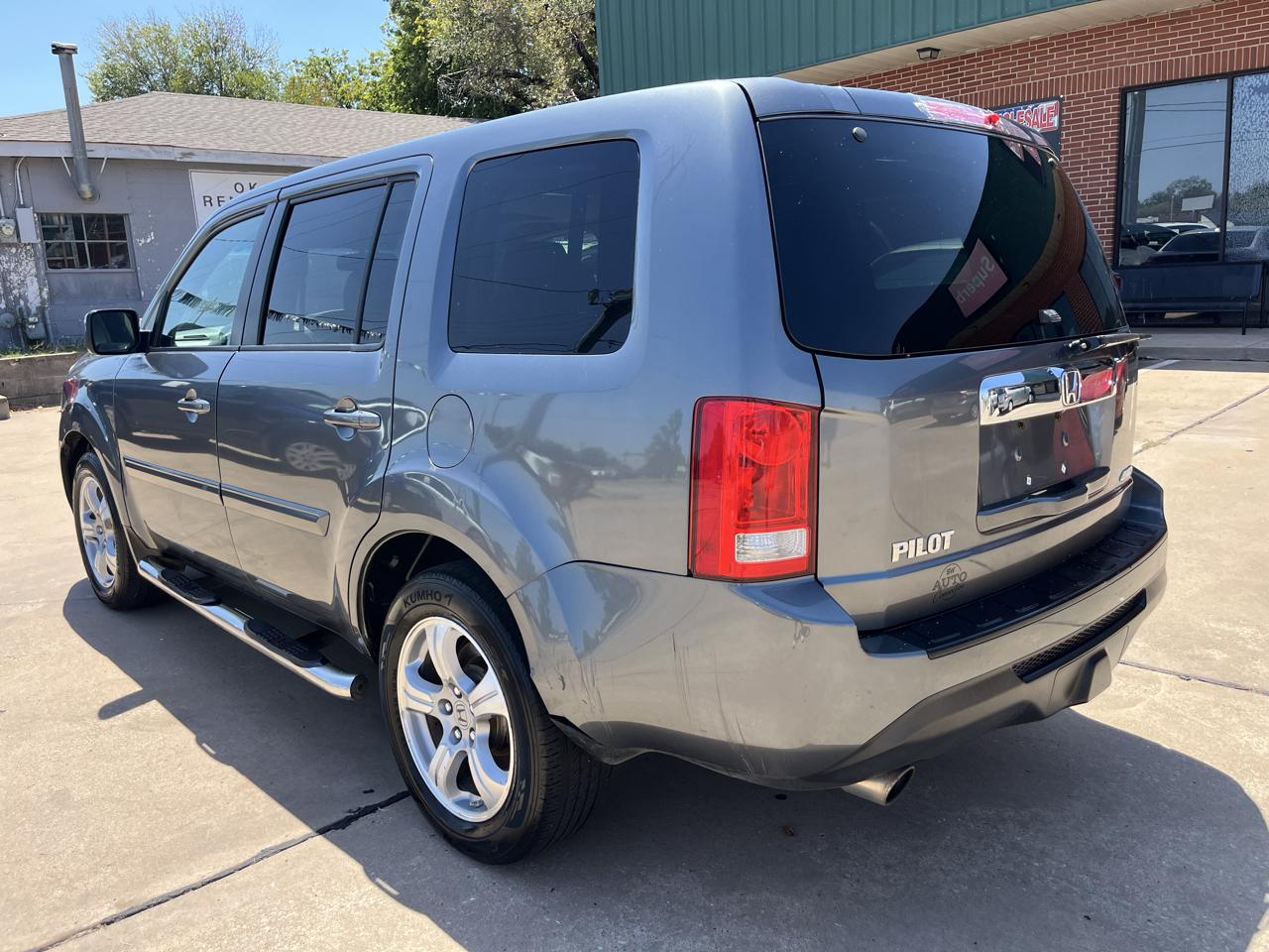Honda Pilot EX-L 4WD 5-Spd AT 2012