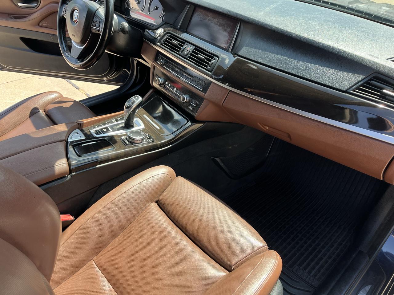 BMW 5-Series 535i xDrive 2016