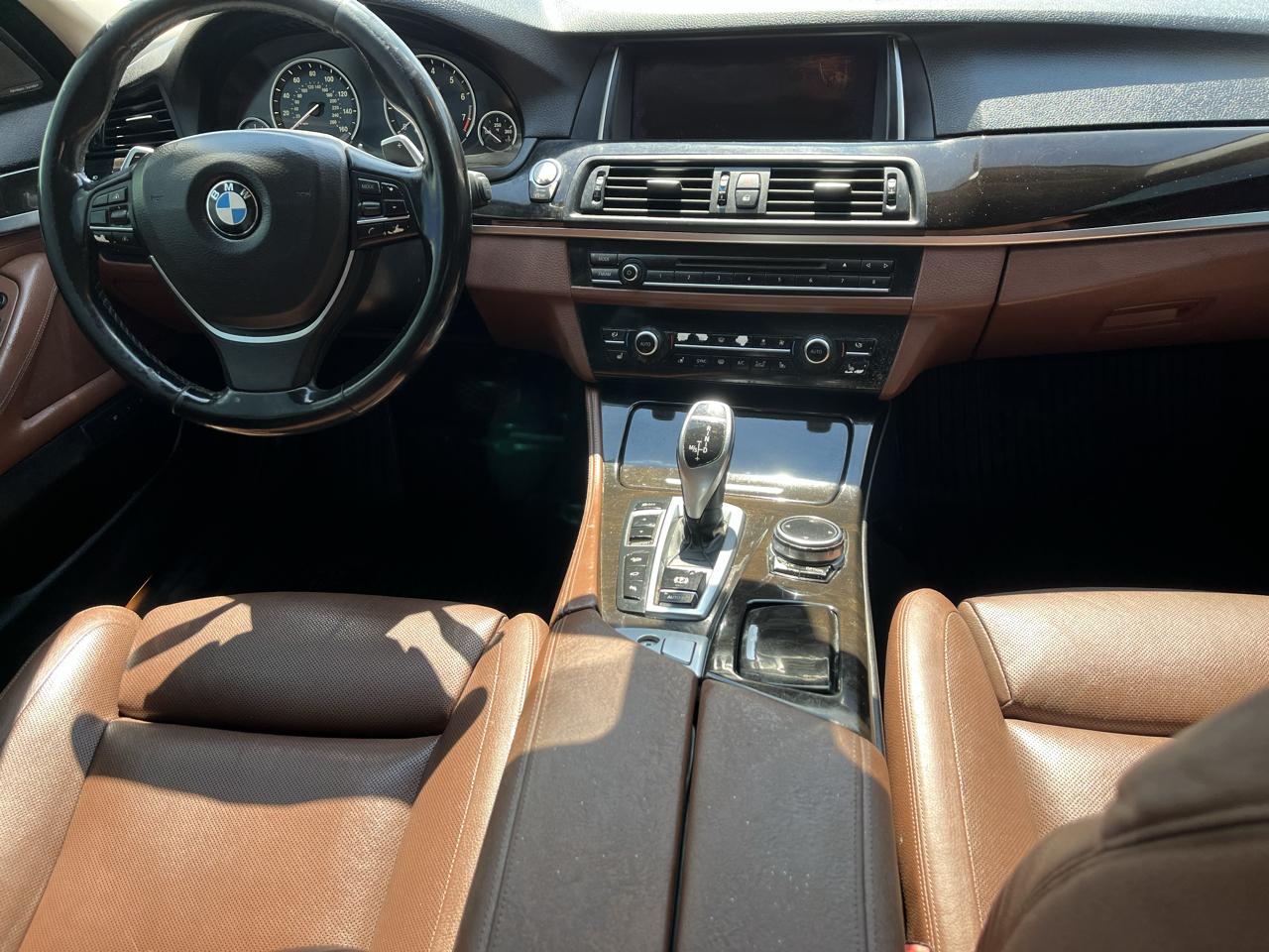 BMW 5-Series 535i xDrive 2016