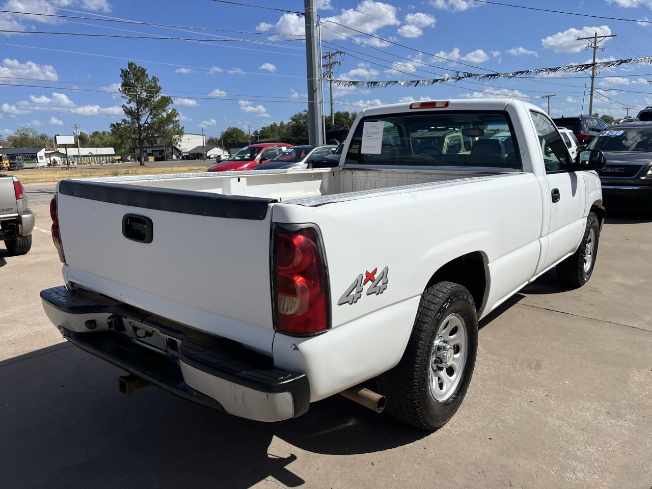 Chevrolet Silverado 1500 1LT Regular Cab Long Box 4WD 2005