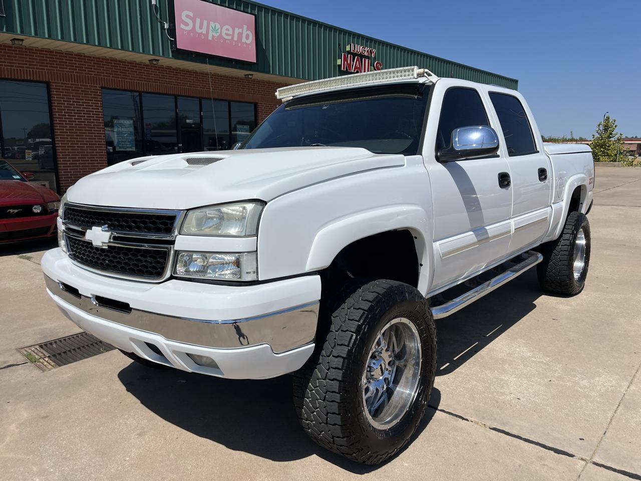 Chevrolet Silverado 1500 1LT Crew Cab 4WD 2006