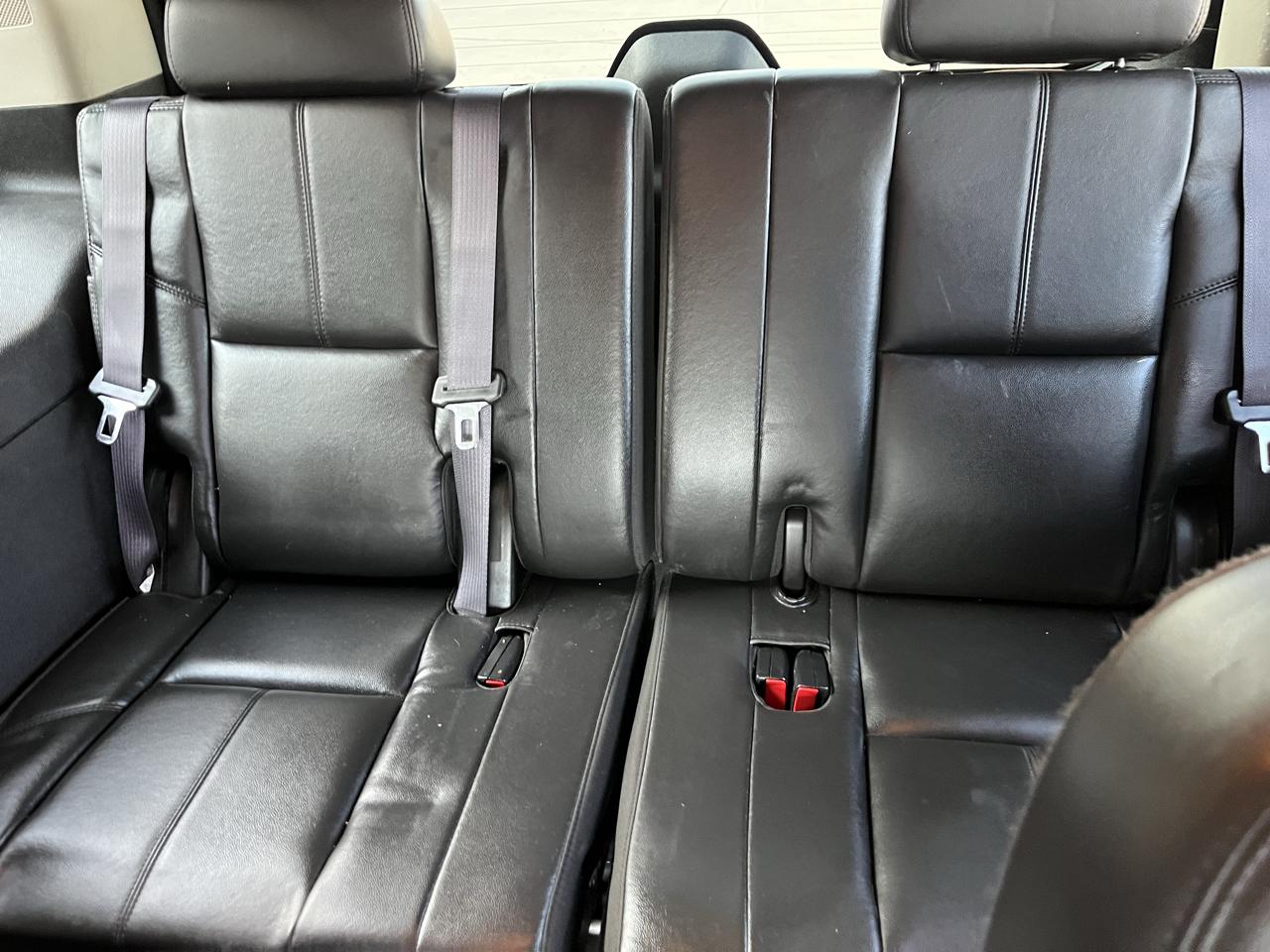 GMC Yukon SLT1 2WD 2011