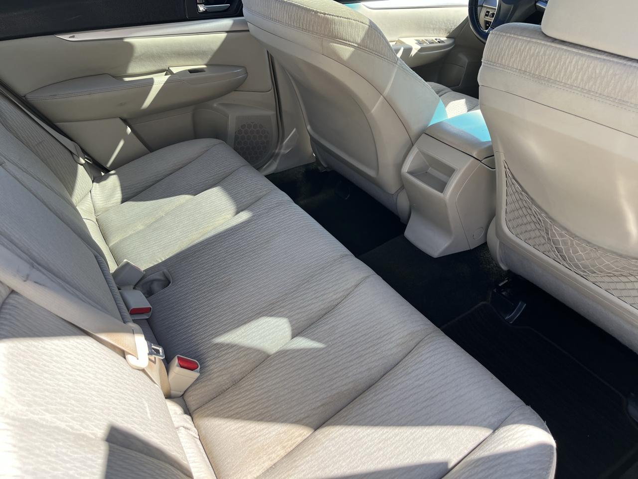 Subaru Legacy photo 13