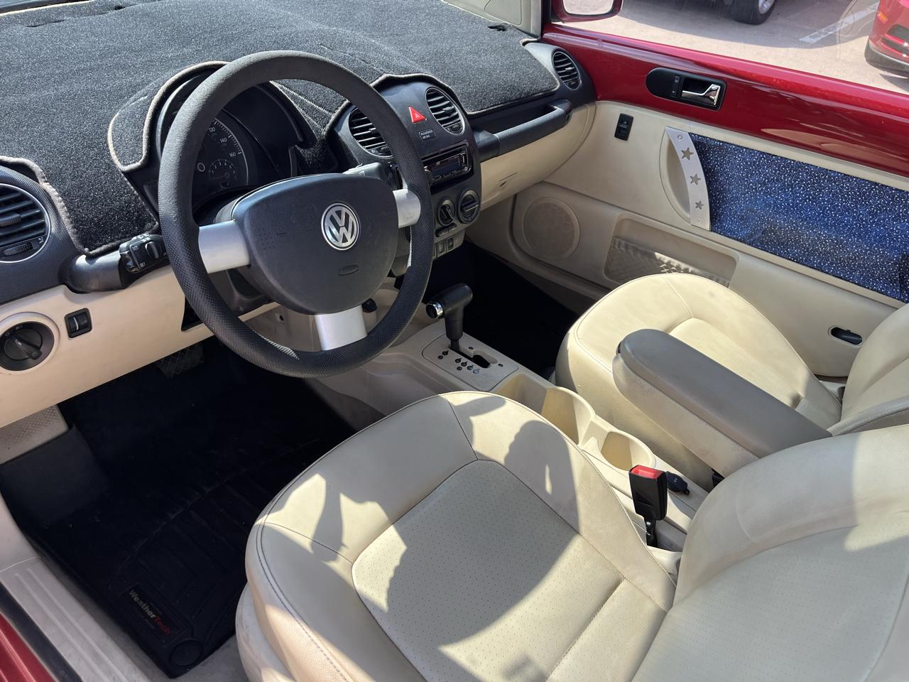 Volkswagen New Beetle S 2008