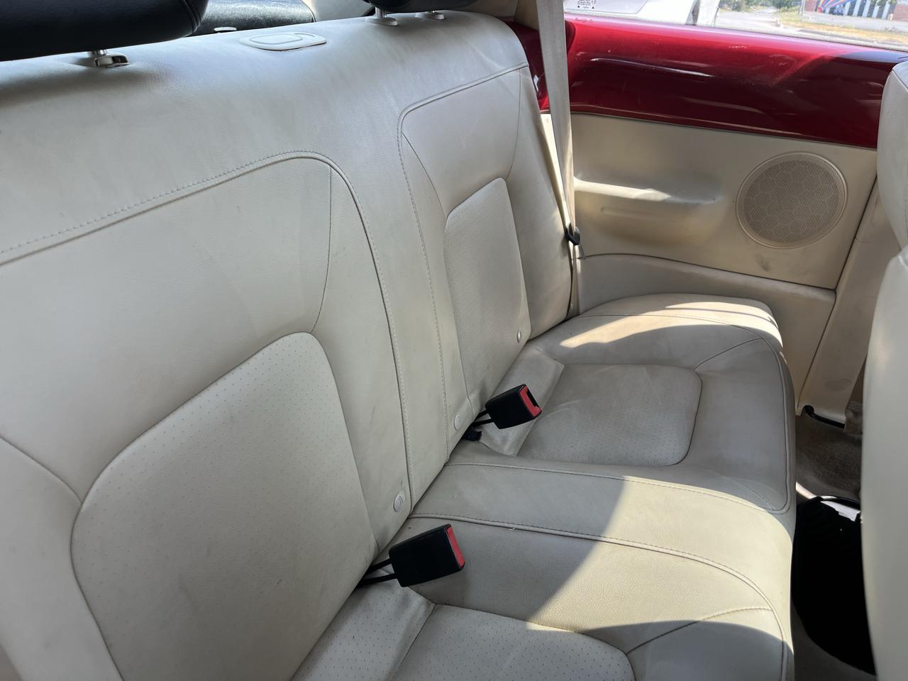 Volkswagen New Beetle S 2008