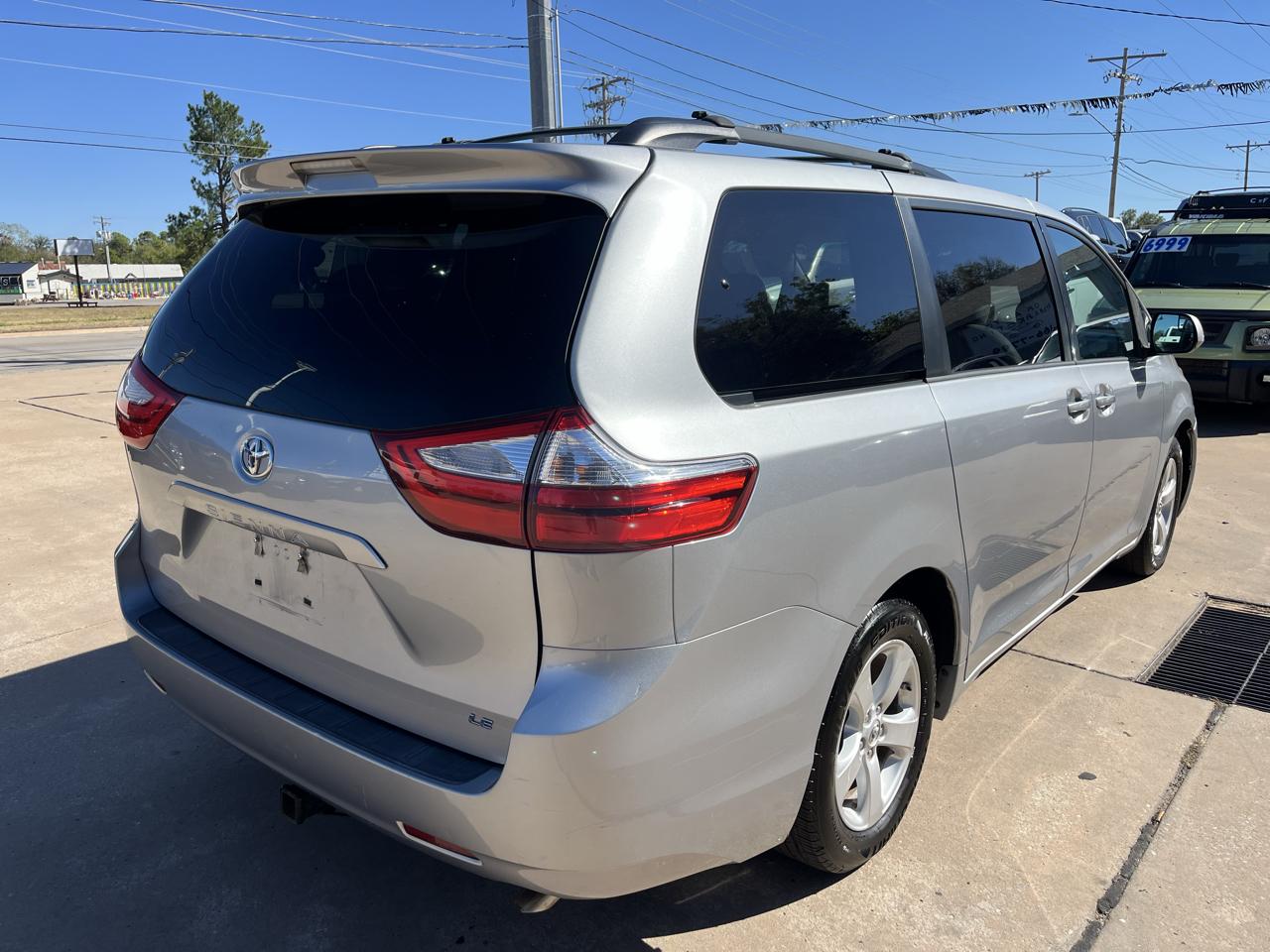 Toyota Sienna LE FWD 8-Passenger V6 2015