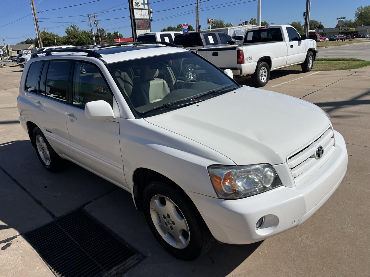 Toyota Highlander V6 2WD with 3rd-Row Seat 2007