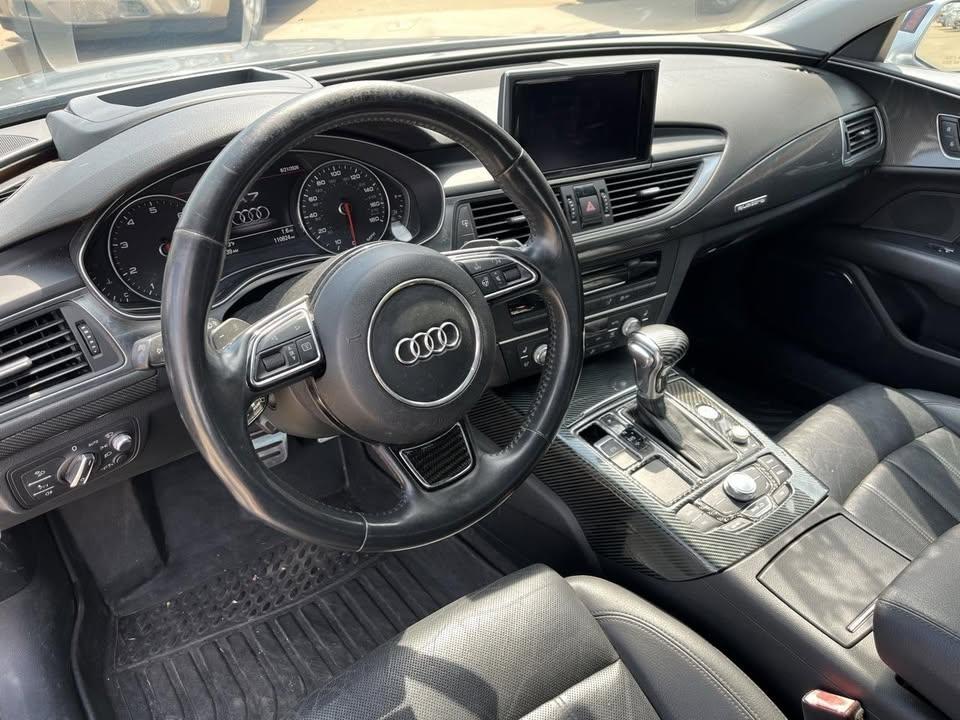 Audi A7 3.0T Premium quattro 2012