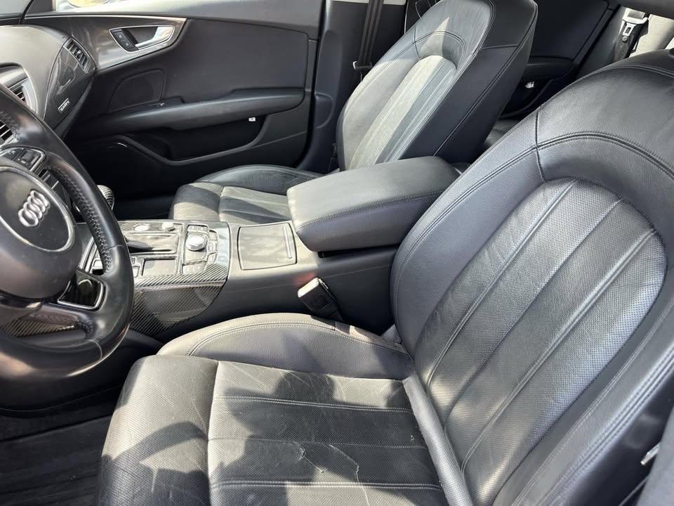 Audi A7 3.0T Premium quattro 2012