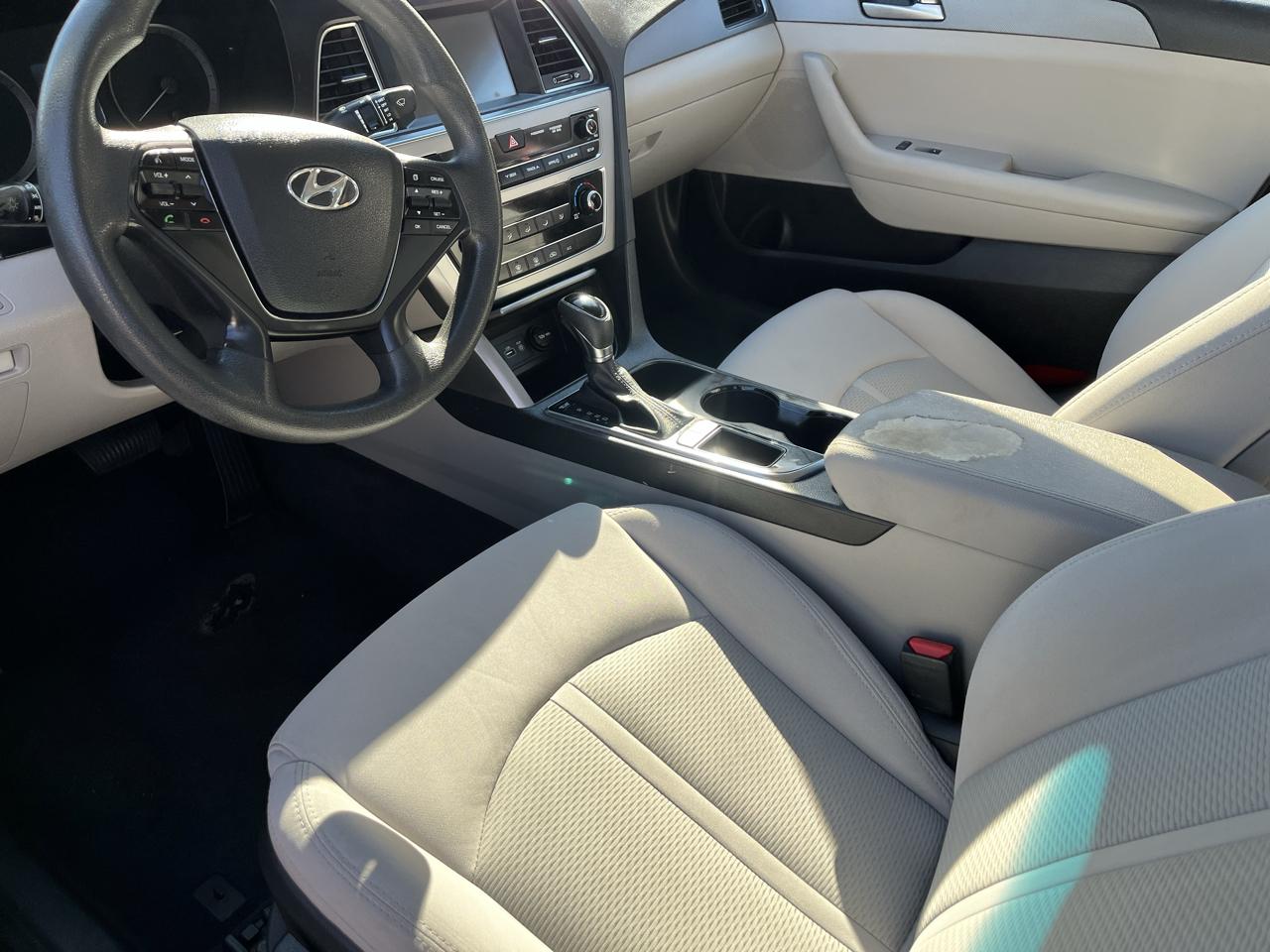 Hyundai Sonata SE 2016