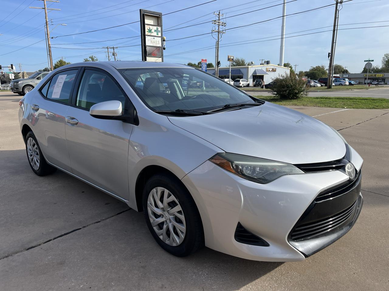 Toyota Corolla LE CVT 2017