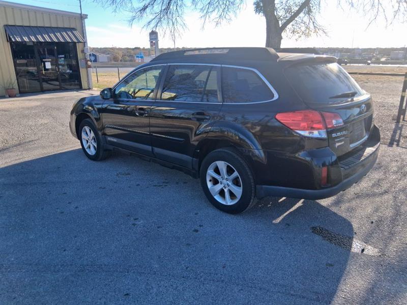 Subaru Outback  2013