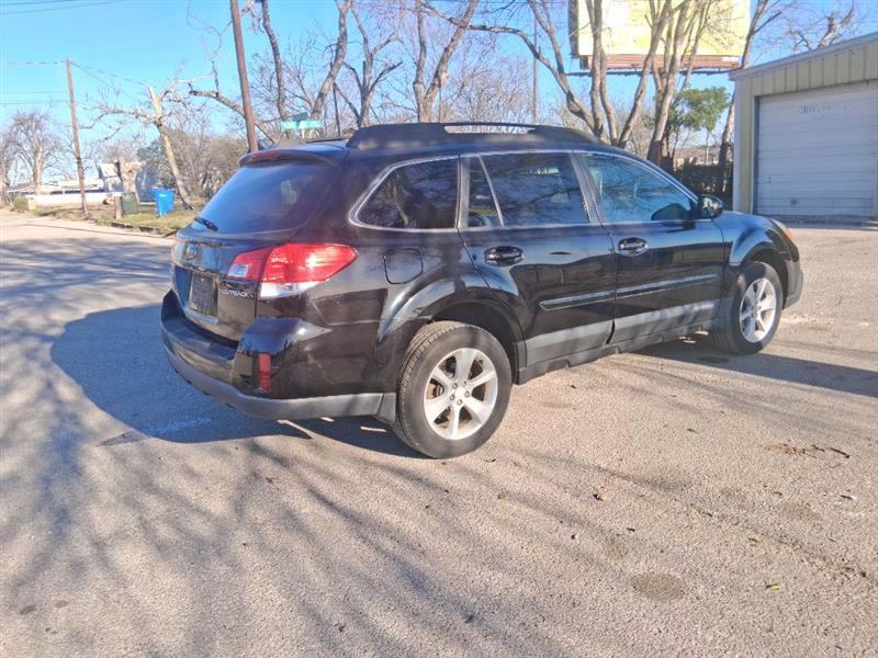 Subaru Outback  2013