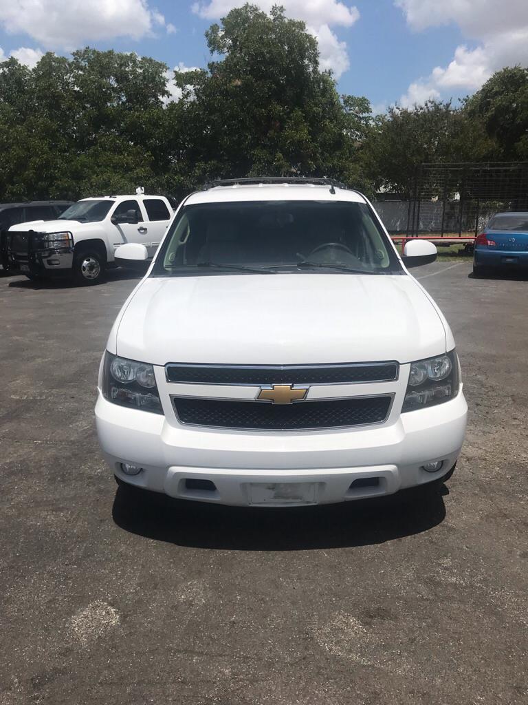Chevrolet Tahoe  2012