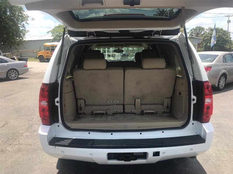 Chevrolet Tahoe  2012