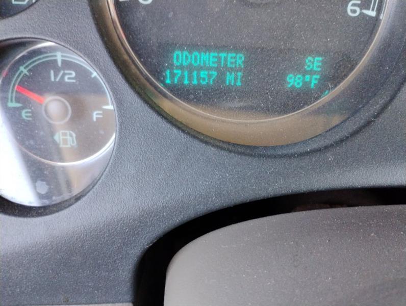 Chevrolet Tahoe  2012