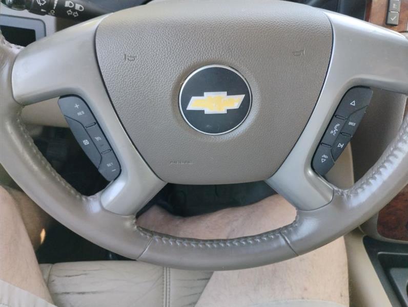 Chevrolet Tahoe  2012