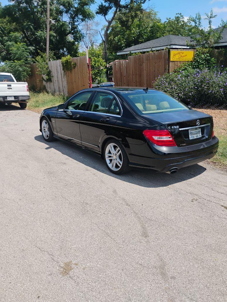 Mercedes-Benz C-Class  2012