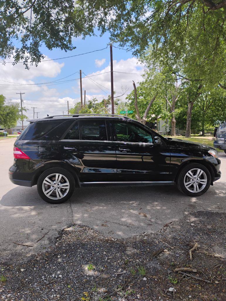 2013 Mercedes-Benz M-Class 350