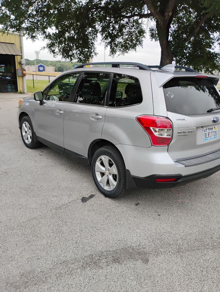 Subaru Forester  2016