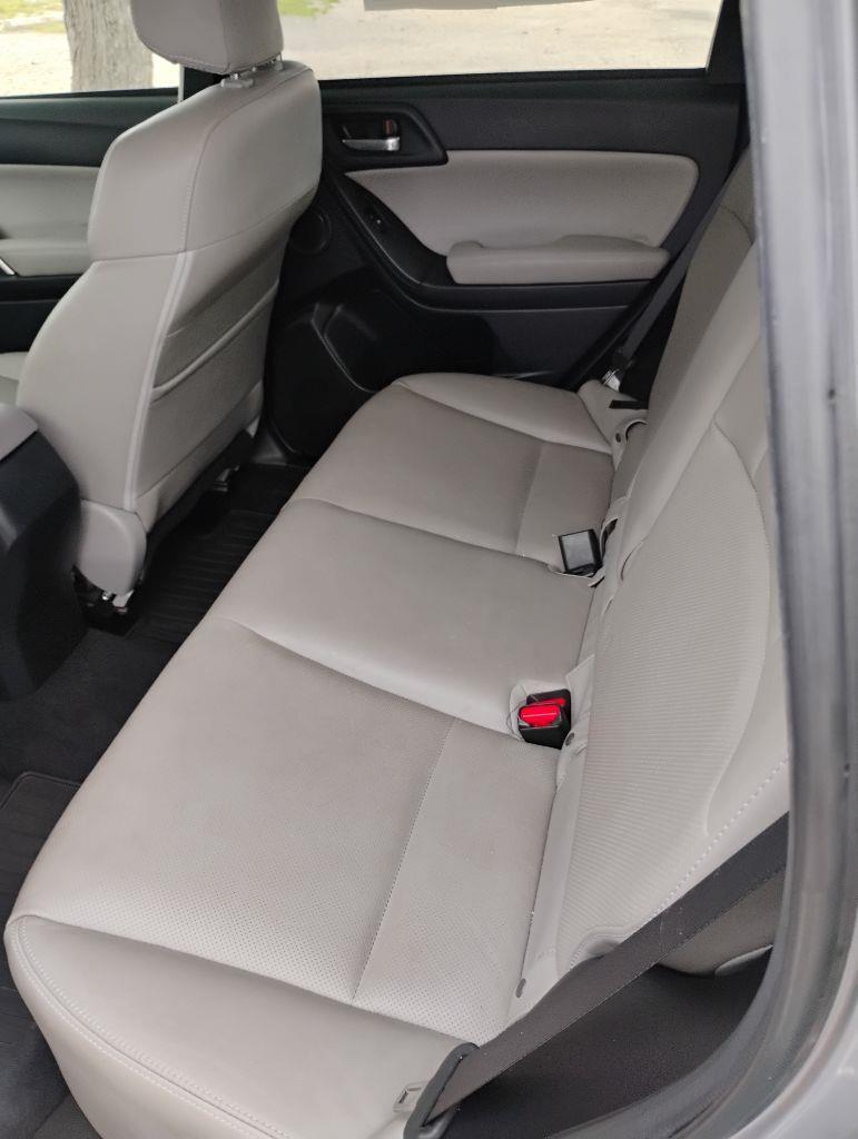 Subaru Forester  2016