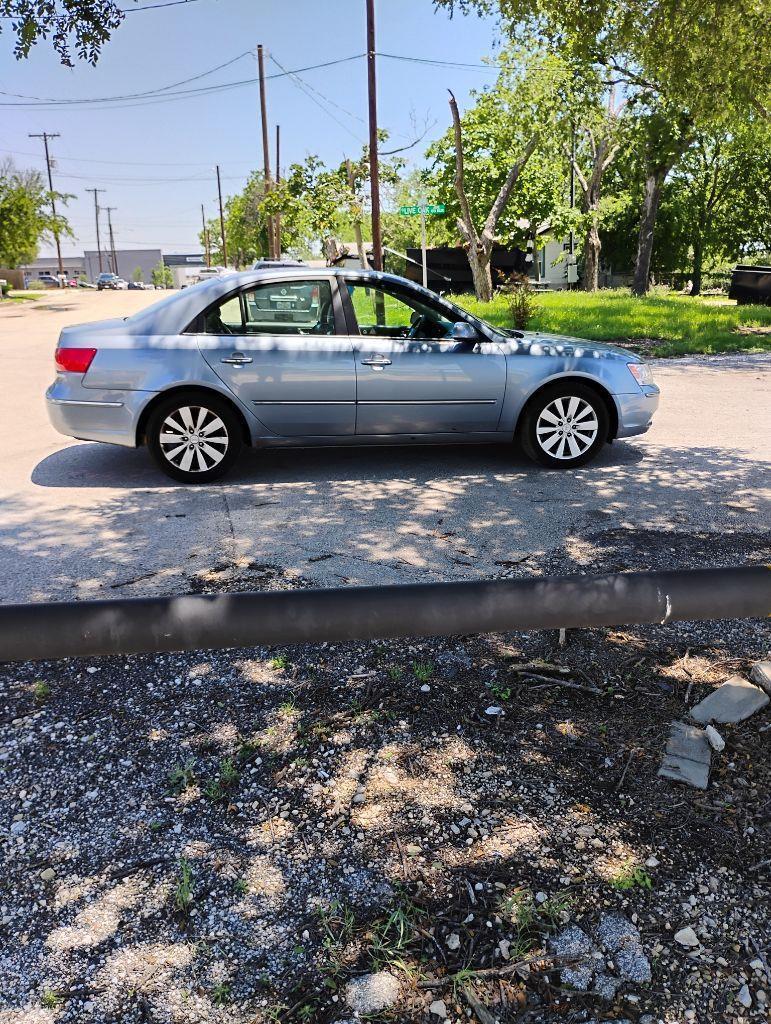 Hyundai Sonata  2010