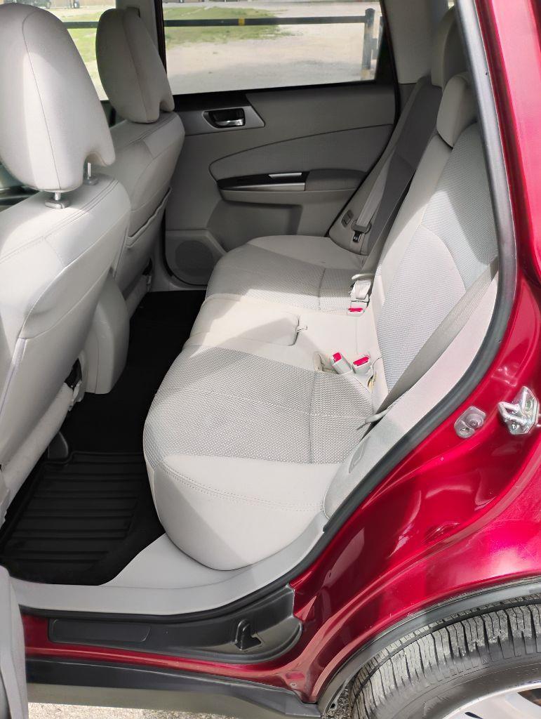 Subaru Forester  2012