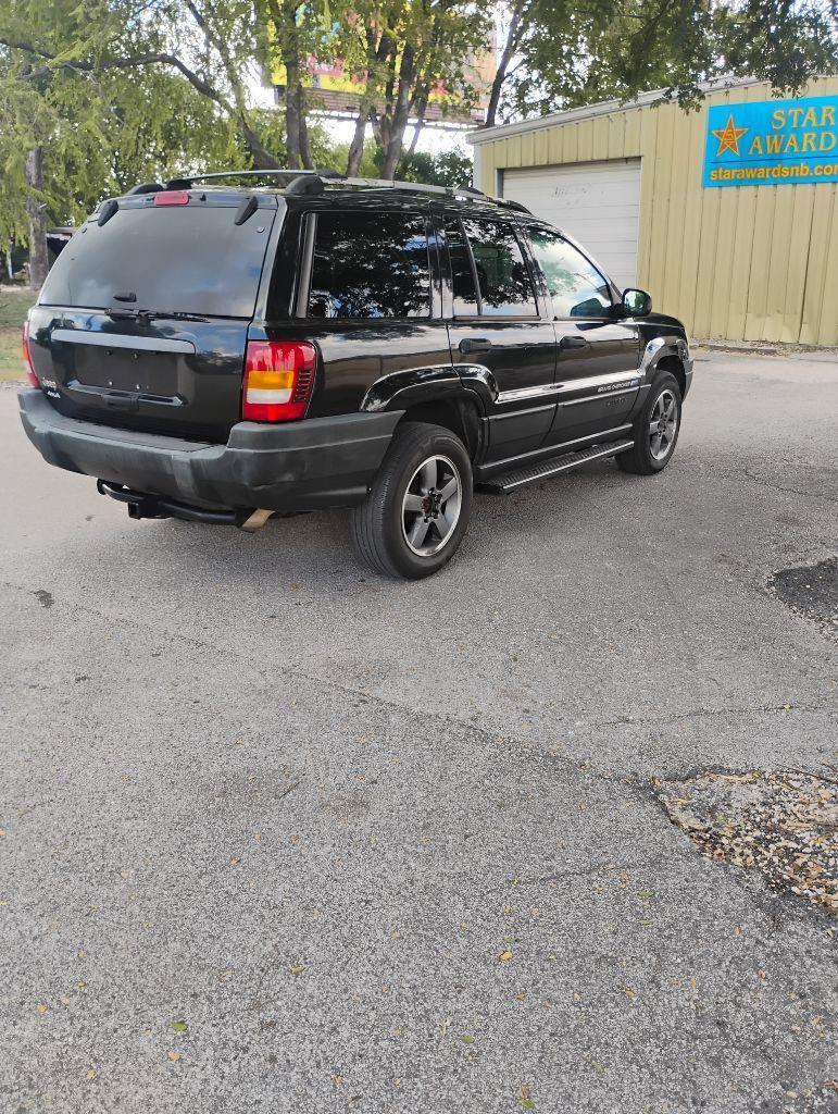 Jeep Grand Cherokee  2004