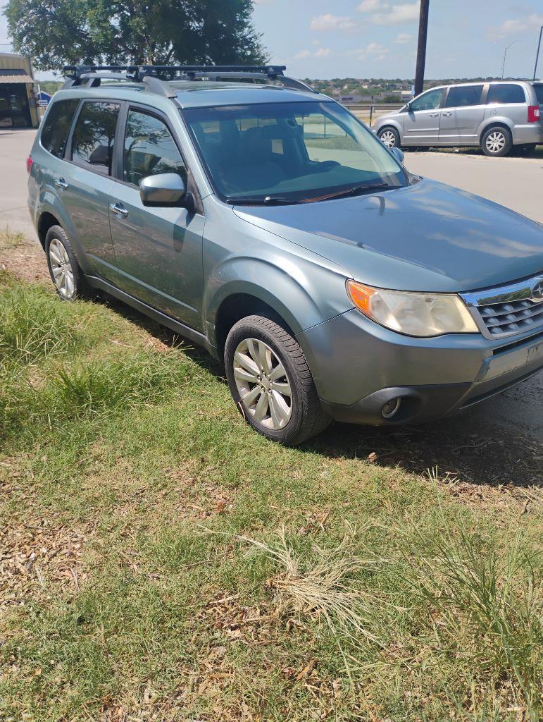 Subaru Forester  2011