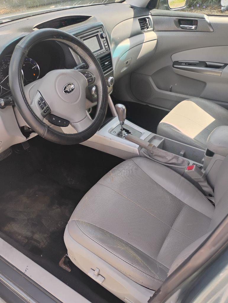 Subaru Forester  2011
