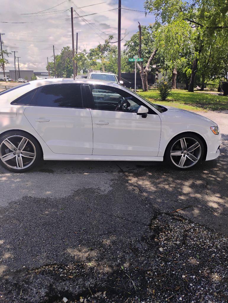 Audi A3  2016