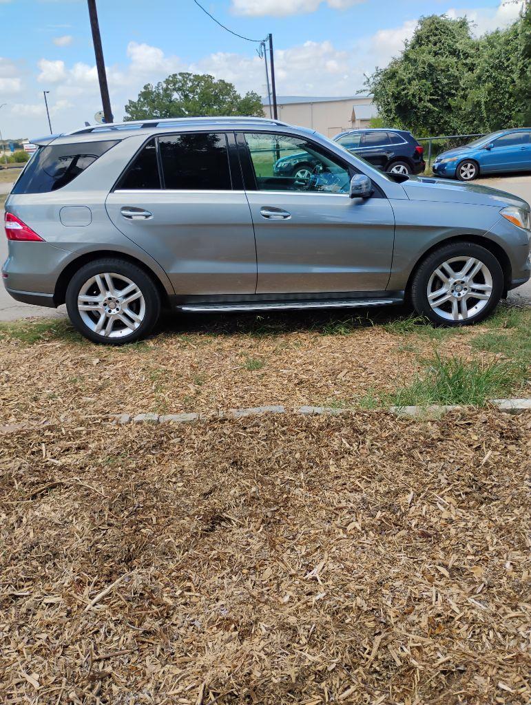 Mercedes-Benz M-Class  2013