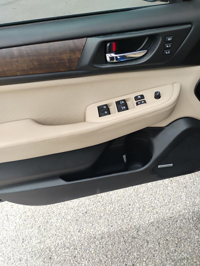 Subaru Outback  2017