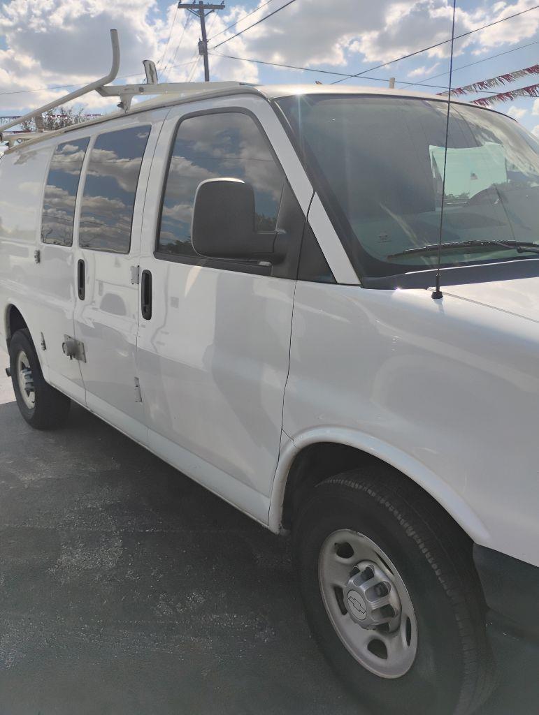 Chevrolet Express  2015