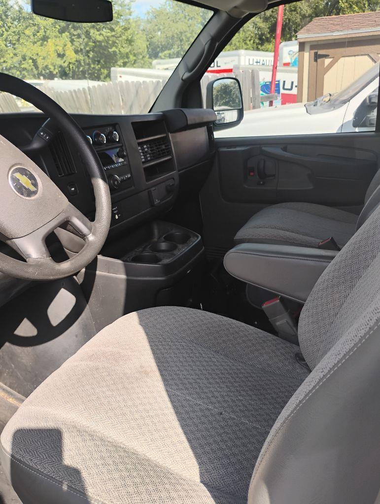 Chevrolet Express  2015